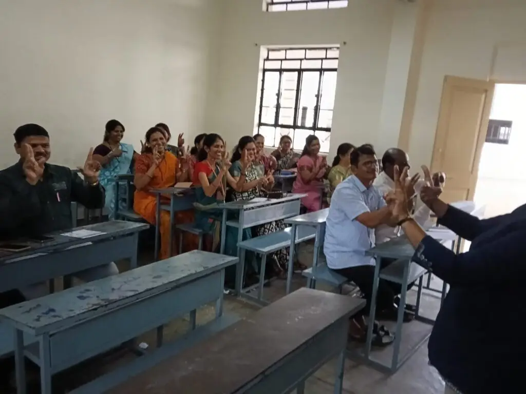 whatsapp image 2025 09 19 at 17.48.30